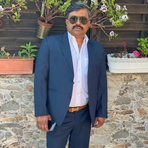 SARAVANAA BHAVAN WORLD'S NO.1 INDIAN VEGETARIAN RESTAURENT CHAIN